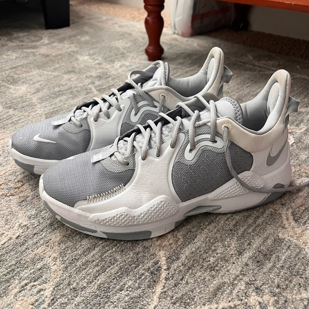 Men’s Nike Basketball Shoes